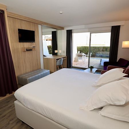 Le Jardin D'Eden "Reserve Aux Couples" Agde Bagian luar foto