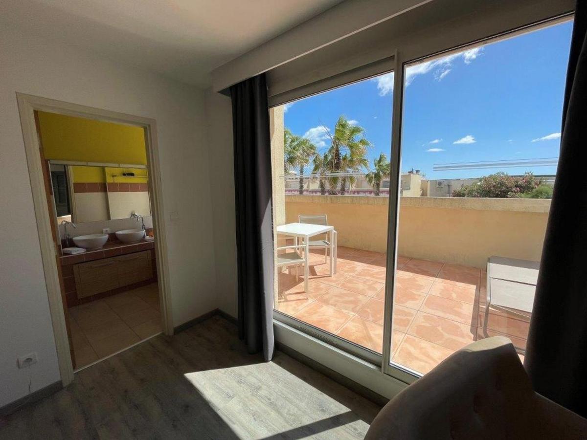 Le Jardin D'Eden "Reserve Aux Couples" Agde Bagian luar foto